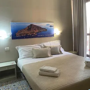 https://bb-phenicusa.sicilyhotelsitaly.net
