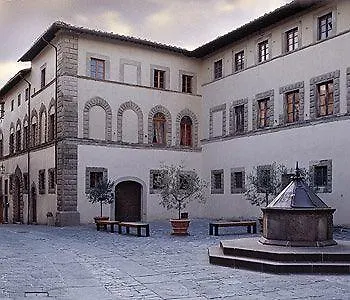 Palazzo Malaspina B&B San Donato in Poggio Bed and breakfast