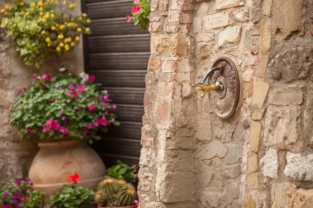 *** Bed and breakfast Palazzo Malaspina B&B San Donato in Poggio Italia