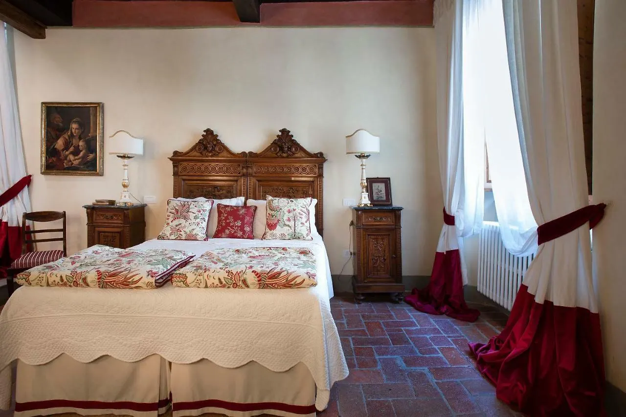 Palazzo Malaspina B&B San Donato in Poggio 3*,