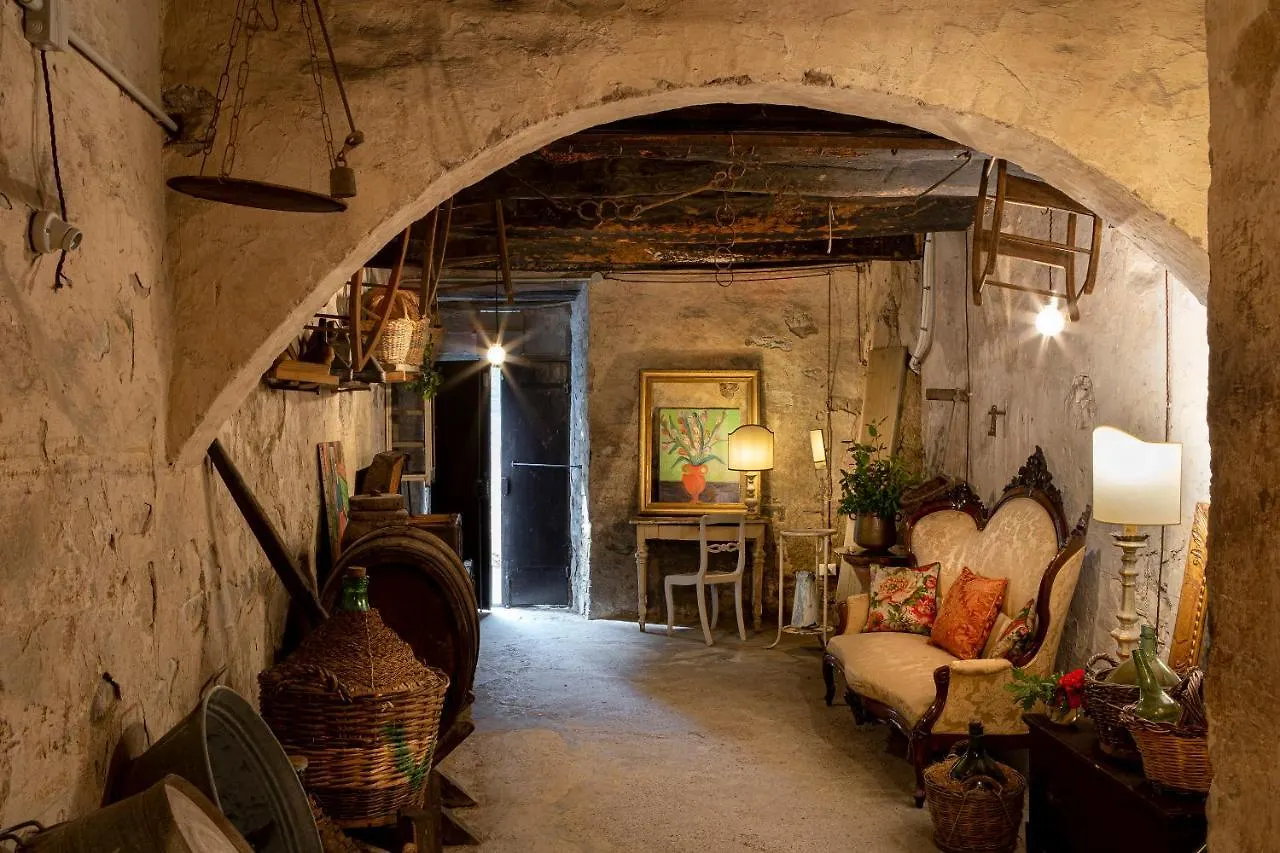 *** Bed and breakfast Palazzo Malaspina B&B San Donato in Poggio Italia