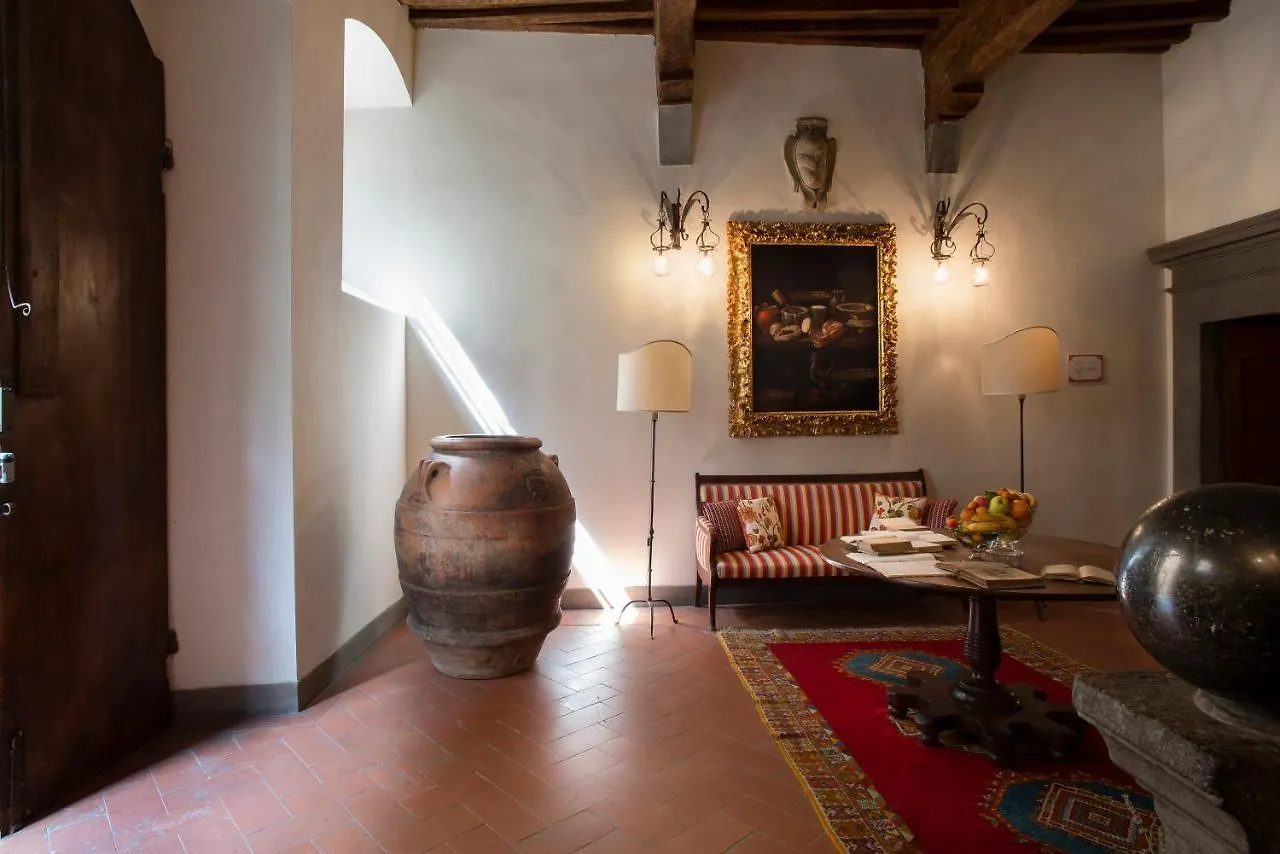 Palazzo Malaspina B&B San Donato in Poggio 3*,